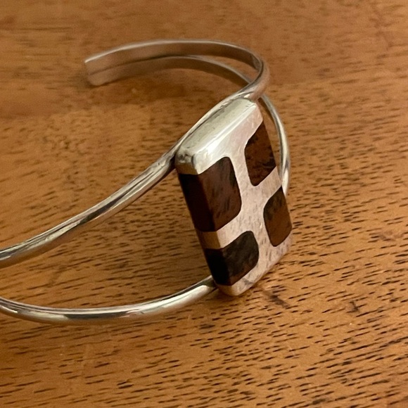 Mid Century Modern Taxco Quintin V. Inlaid Sterling Silver Cuff Bracelet - Picture 3 of 6